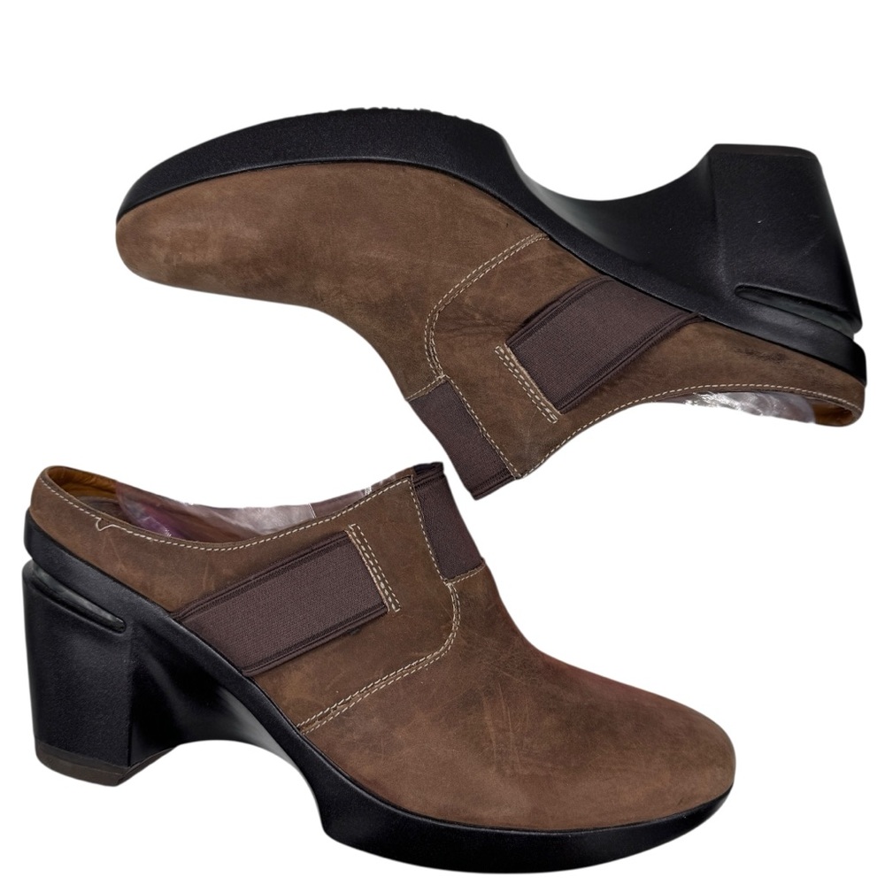 Women’s Brown Suede Slip-On Heeled Clogs - Picture 2 of 13